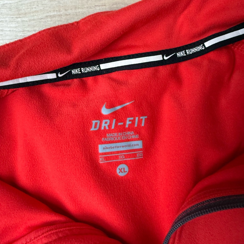 Nike Red Dri-FIT Running Top - Picture 3 of 3